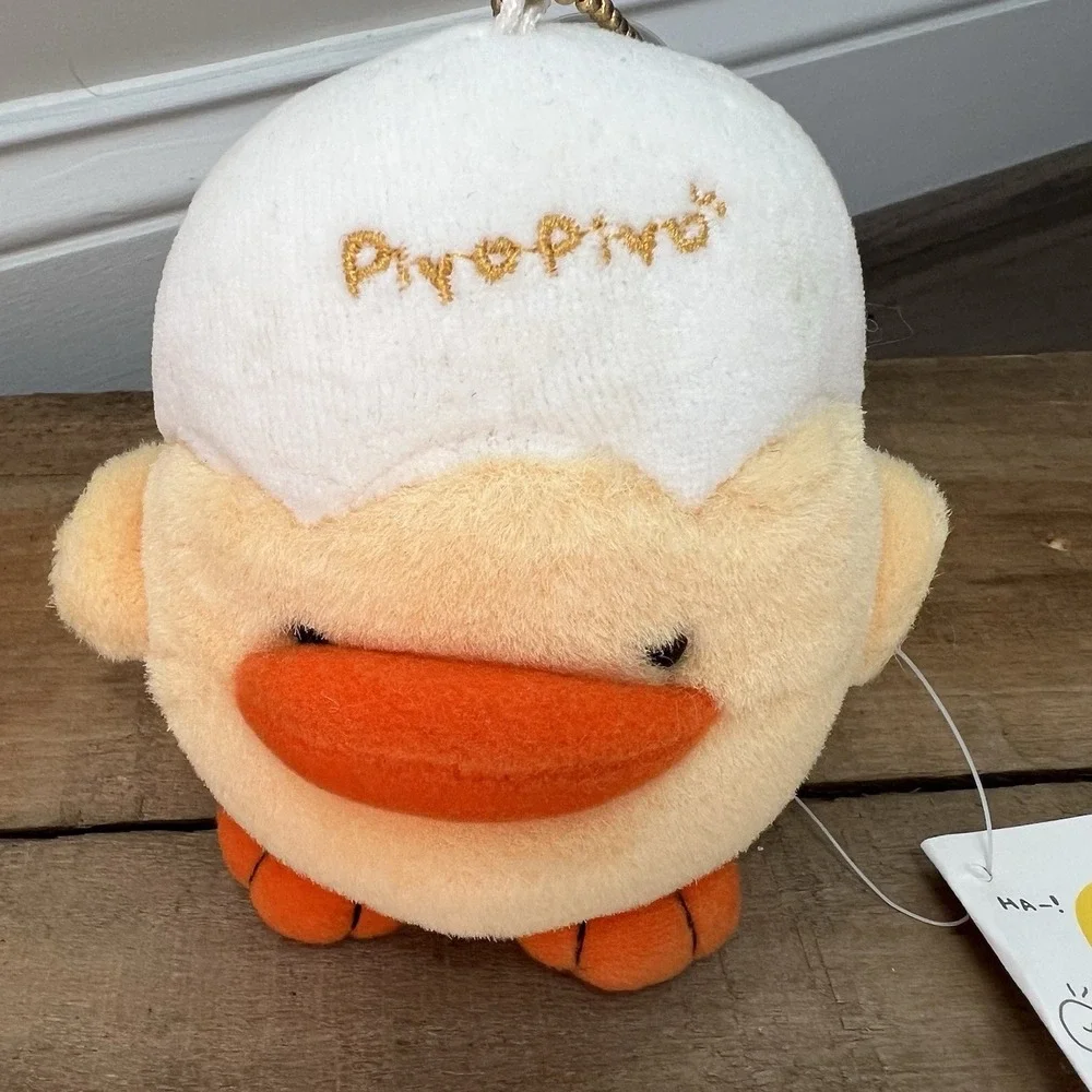 Piyo Piyo Cracked Egg Shell In‎ Original Bag Plush 5